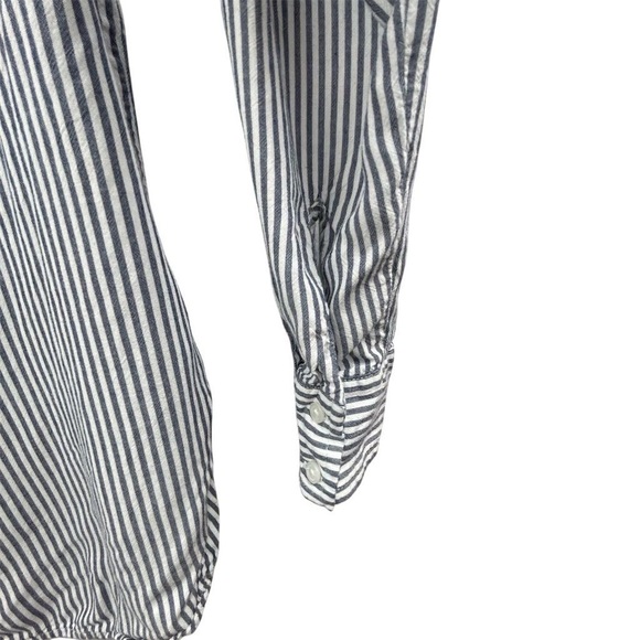 Gap Women's Striped Boyfriend Fit Button-Up Shirt Size S blue/white striped - Picture 4 of 8